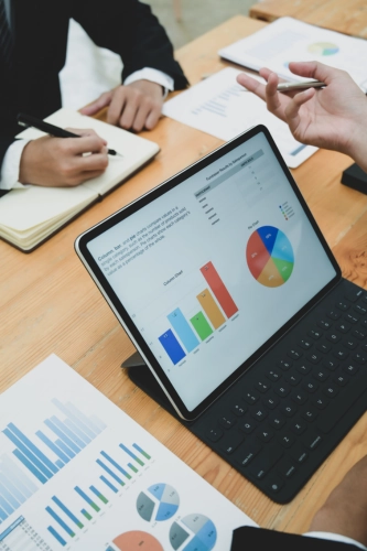 Henharen Reid
About us